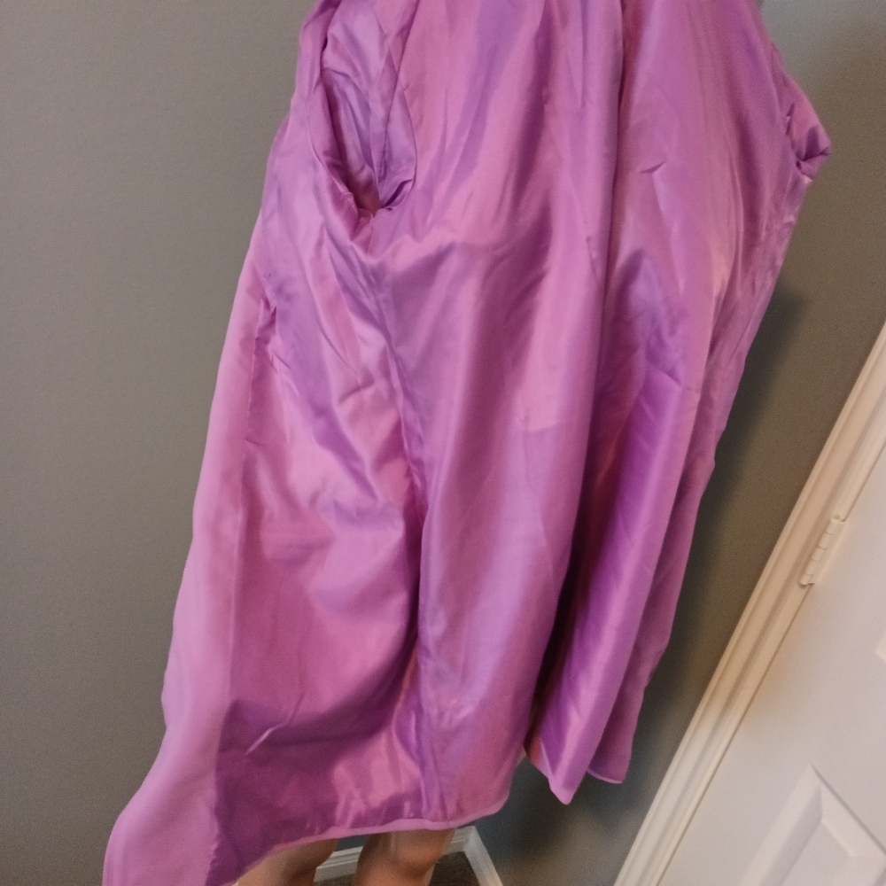 Suit - Picture 15 of 15